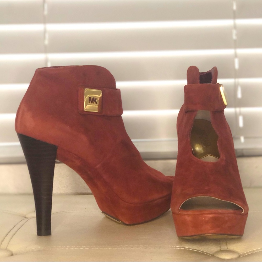 Michael by Michael Kors wine color ankle booties